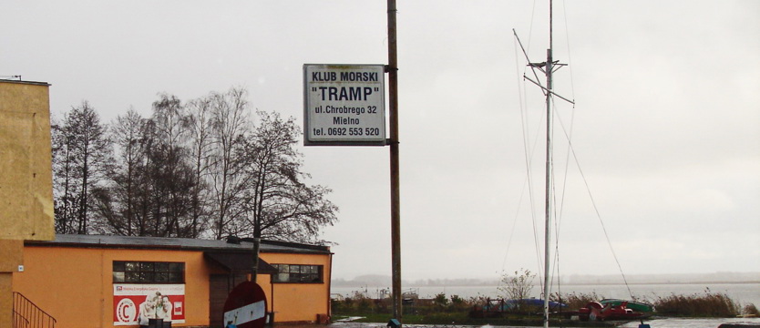 TRAMP stracił majątek
