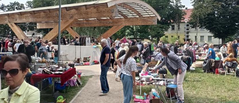 Pchli targ na Pogodnie. Niedziela i skarby z drugiej ręki