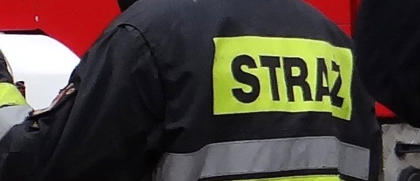 Pożar składu towarowego niedaleko pociągu z kibicami piłkarskimi