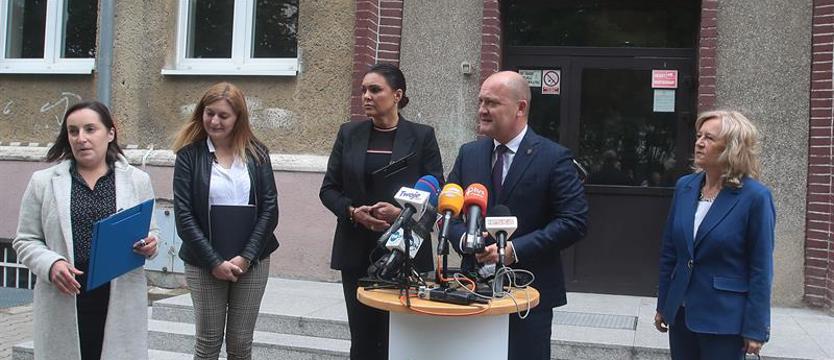 Uczniowie i nauczyciele przebadani. Złe emocje, niska samoocena, niepokój