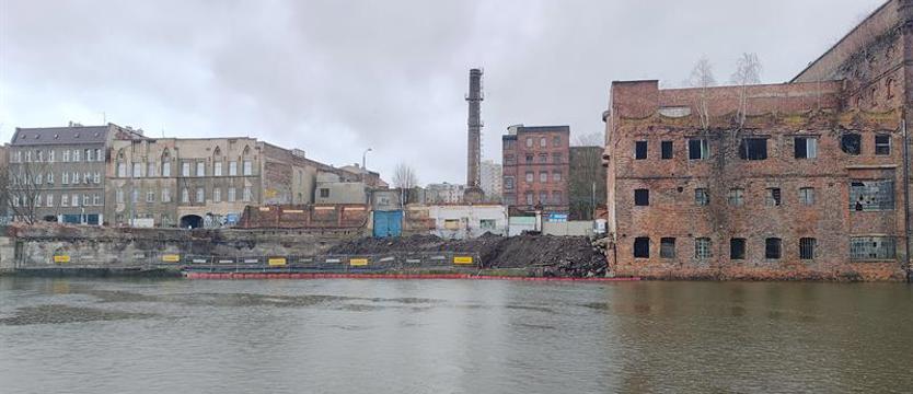 Zanim fragment „szczecińskiej Wenecji” ożyje, najpierw prace rozbiórkowe