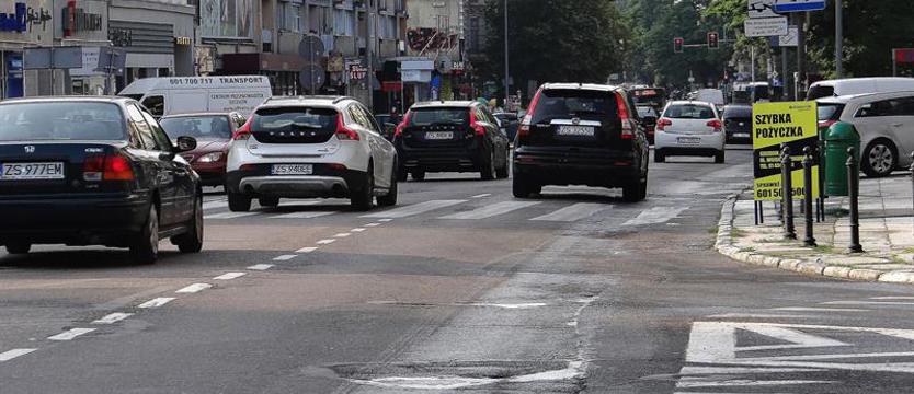 Przebudowa al. Wojska Polskiego w Szczecinie. Droga do korków