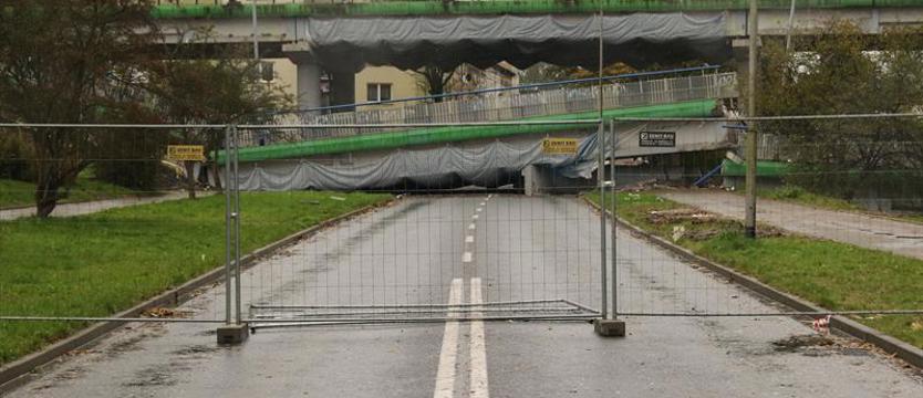 Wiadukt się zawalił, więcej nie wiadomo…
