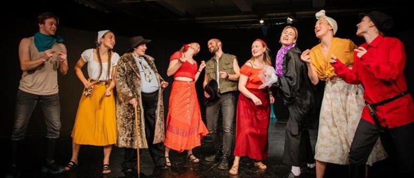 Zwrot ku człowiekowi. Jubileusz szkoły i teatru Janiny Szarek i Olafa Münzberga