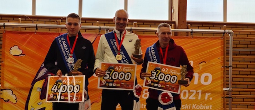 Lekkaatletyka. Maraton Dębno z rekordami i minimami