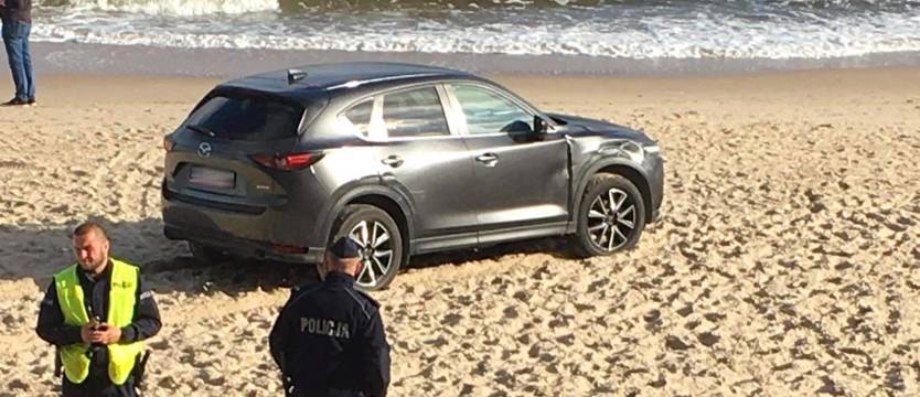 Wjechał na plażę w Pobierowie, potrącił człowieka i uciekł