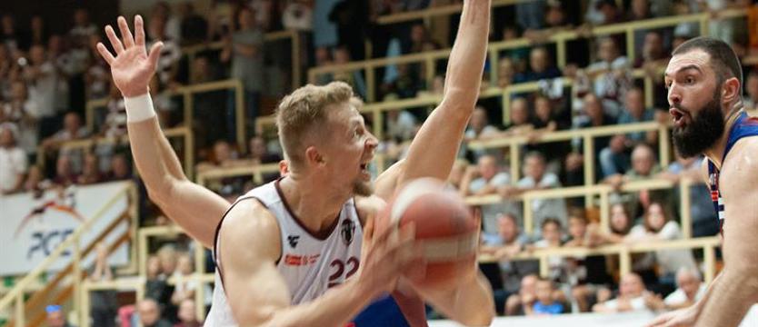 Koszykówka. Poświąteczne derby