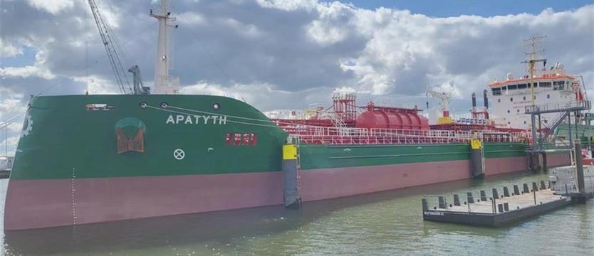 Unibaltic odmładza flotę. Nowy „Apatyth”