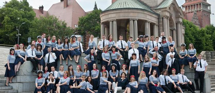 „Parostatek” i „10 w skali Beauforta”