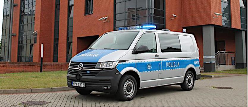 Przekazała oszustom 68 tysięcy złotych
