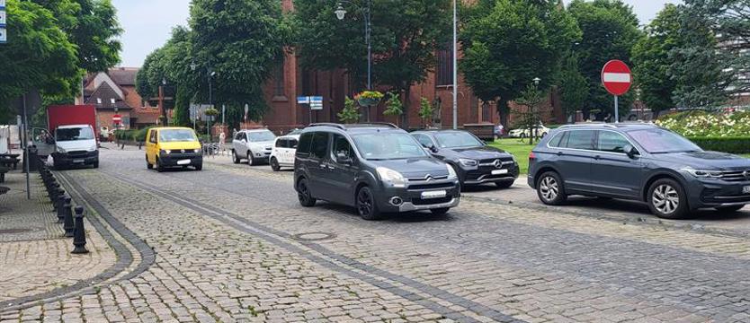 Rekordowe bmw, postrach kierowców, zarobiło na siebie z nawiązką