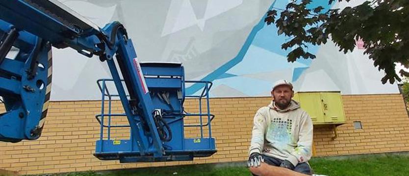 Nowy mural na ZUT. Nauka i sztuka