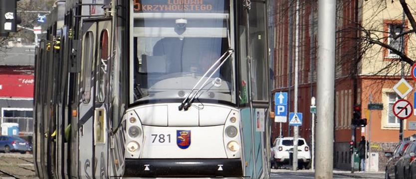 Utrudnienia na ulicach. Piknik nad Odrą i Marsz dla Życia