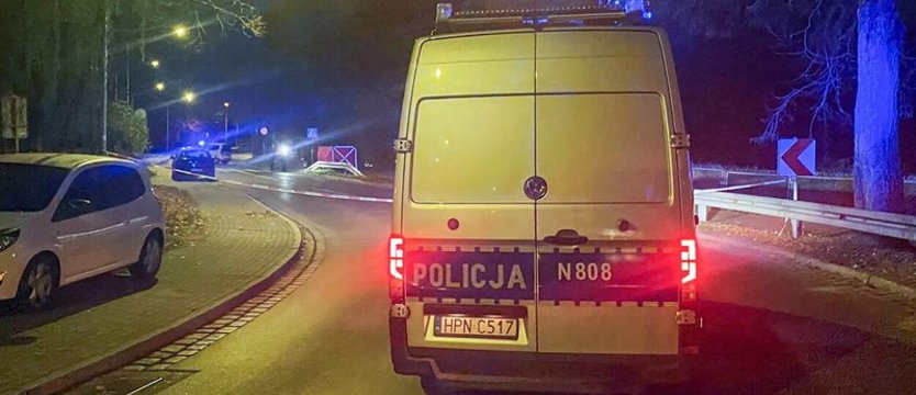 Pijany kierowca wjechał w grupę przechodniów; jedna osoba nie żyje