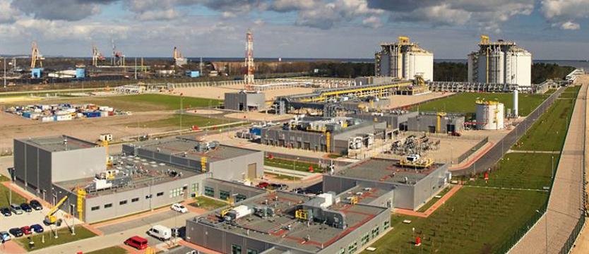 W świnoujskim terminalu. Pięć lat dostaw LNG