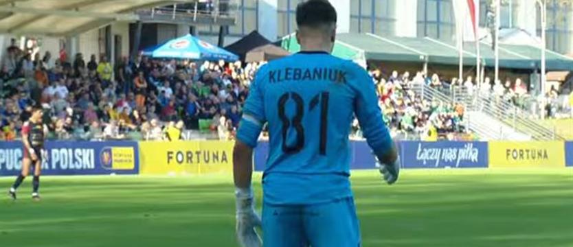 Piłka nożna. Debiutant Klebaniuk z wyróżnieniem