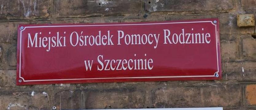 Awaria kart przedpłaconych, wypłaty w kasie MOPR