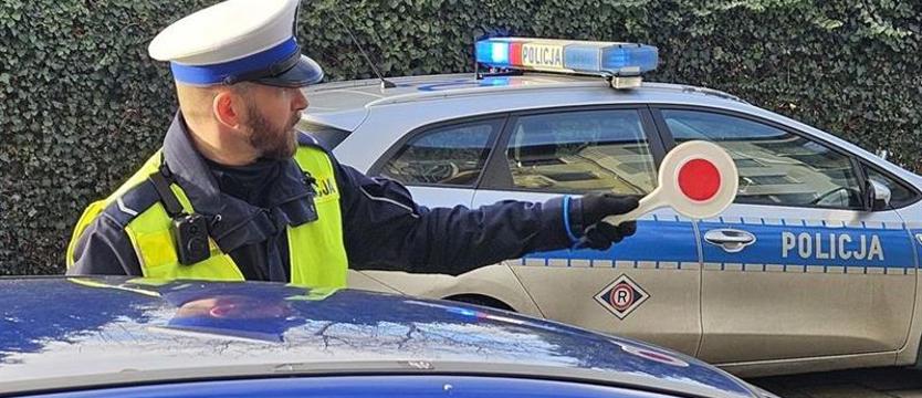 Siedemnastu kierowców zatrzymanych po alkoholu i narkotykach