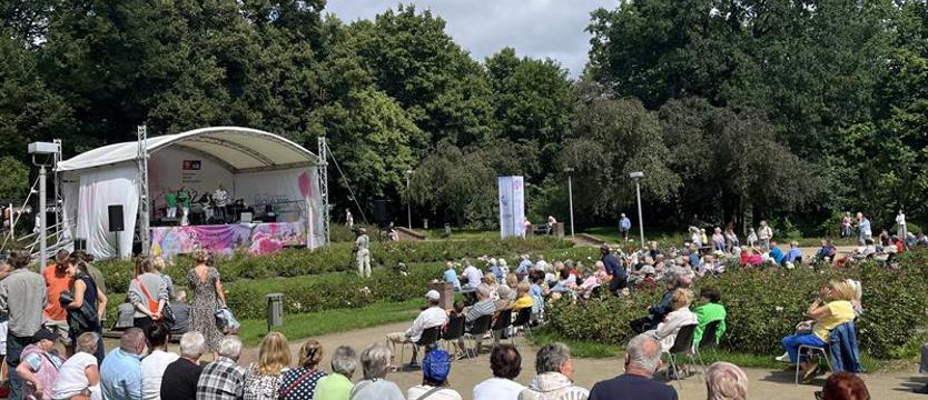 Warsztaty, koncert, potańcówka. Różanka poleca się na weekend