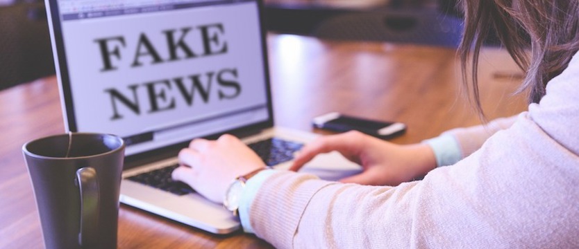 Pandemiczny fake news