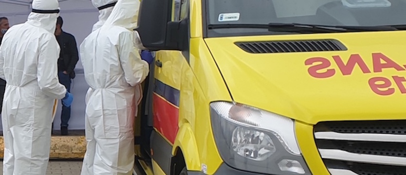Jeden przypadek koronawirusa i jedna zmarła osoba w poniedziałek w regionie