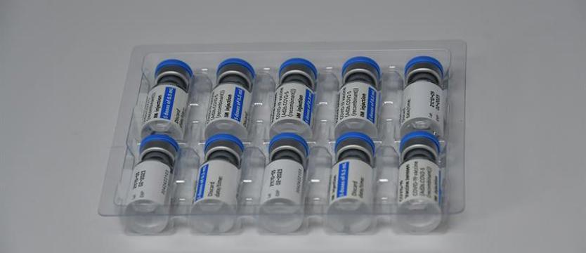 W kraju w czwartek ponad 8 tysięcy nowych przypadków koronawirusa