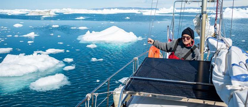 Zawiódł rozrusznik silnika. Co dalej z wyprawą przez Northwest Passage?