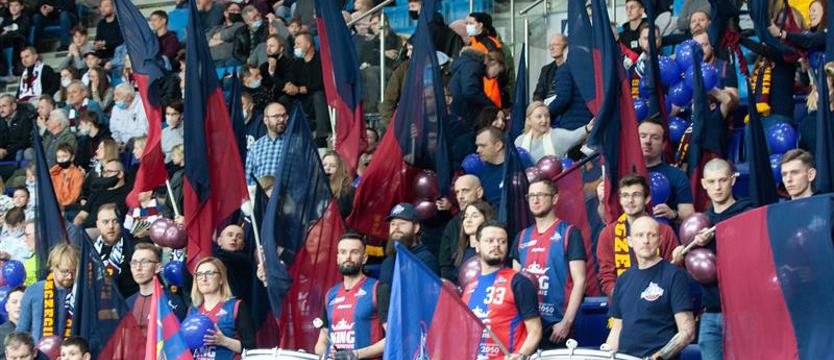 Koszykówka. Rekord frekwencji. Ponad 4 tysiące kibiców na meczu King - PGE Spójnia