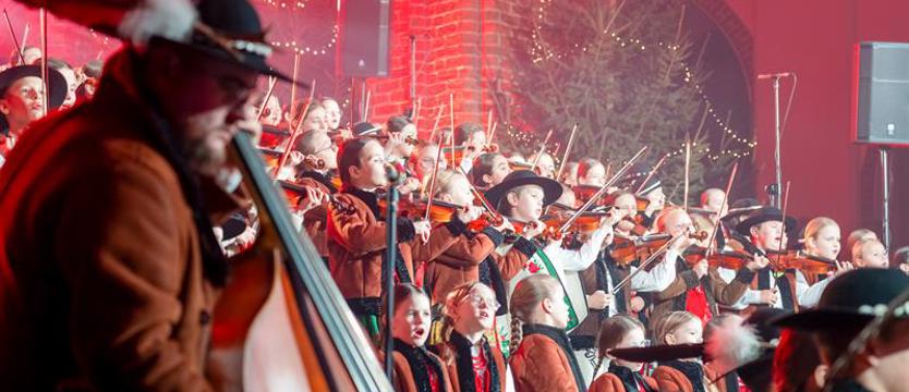 Tłumy na koncercie Małej Armii Janosika