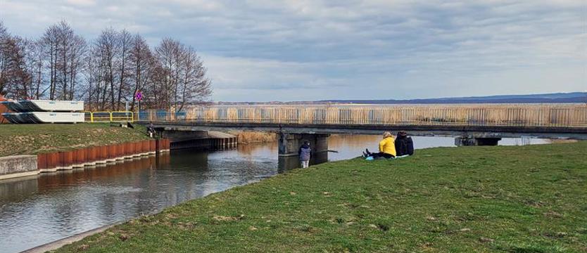 Udręka koło Jamna. Z Łaz do Mielna długim objazdem