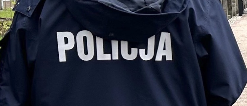 Pijana rowerzystka wyzywała i kopała policjantów