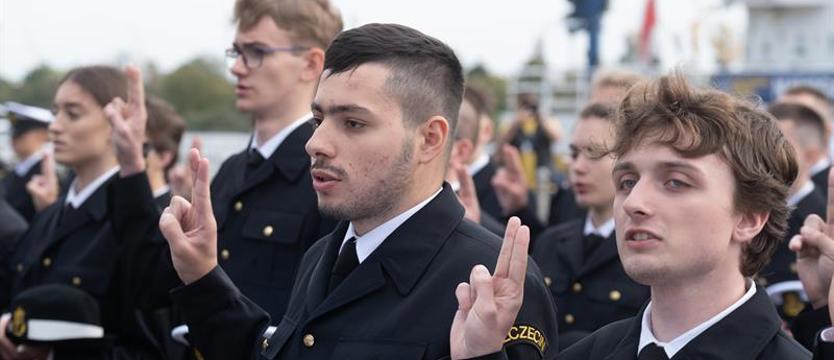 Rzecznik Praw Obywatelskich pyta o mundury na Politechnice Morskiej