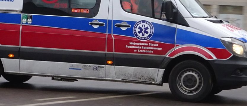 Bus zderzył się z ciężarówką. Są utrudnienia na drodze 175