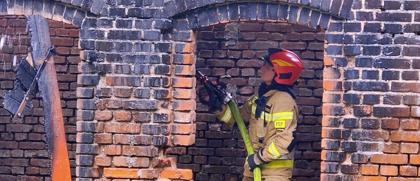 Pożar w Stargardzie. Komórki lokatorskie poszły z dymem