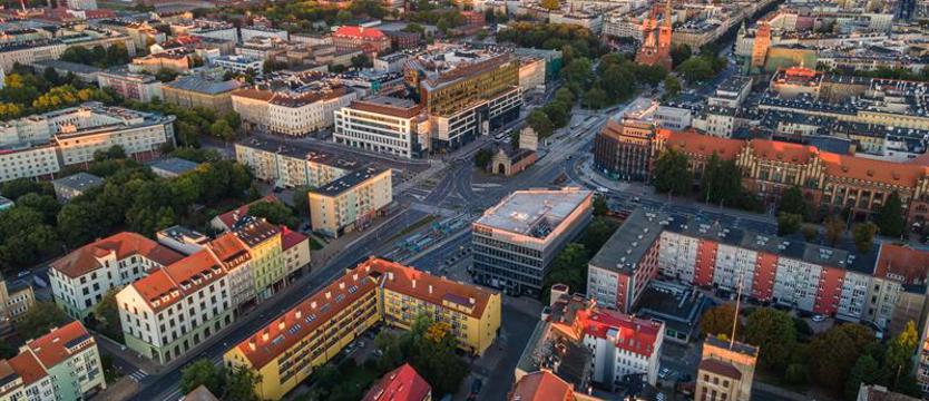 Mieszkaniowy zastój, niższe ceny. Co dalej z „Kredytem na start"?