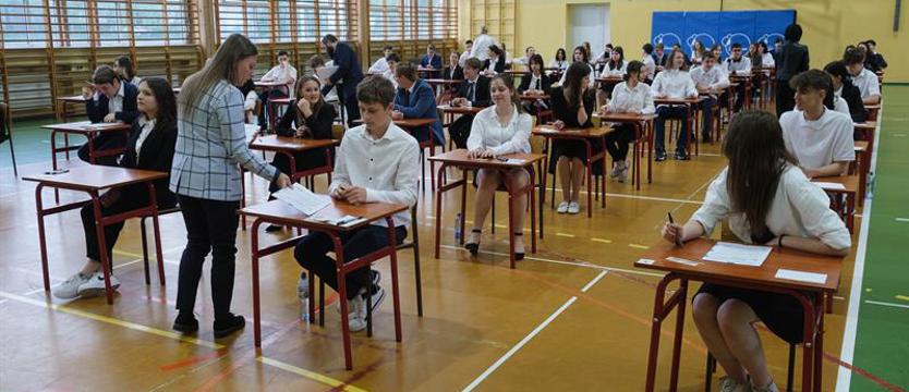 Po egzaminach ósmoklasistów. Wyniki z roku na rok gorsze
