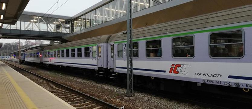 Obywatele Ukrainy od soboty mogą bezpłatnie jeździć pociągami PKP