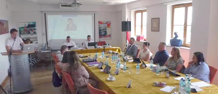 Burmistrz Barlinka zarobi więcej niż prezydent Szczecina