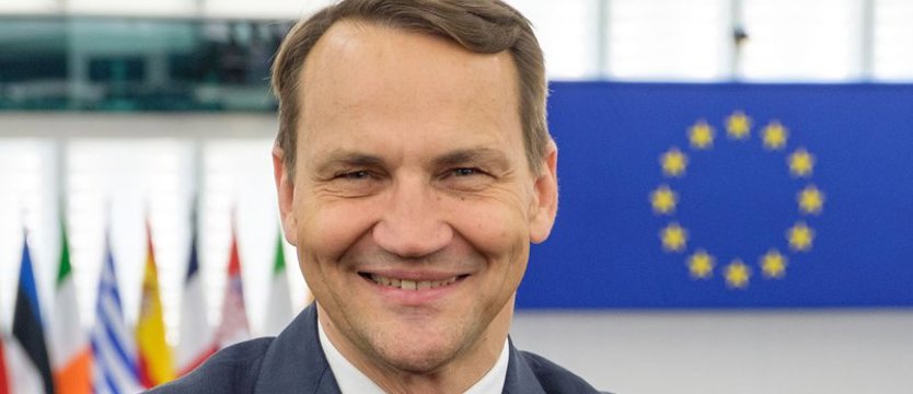Radosław Sikorski: deklaruję współpracę z CBA