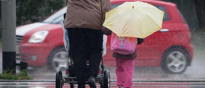 Grypa przyspiesza. Więcej osób choruje, więcej trafia do szpitali