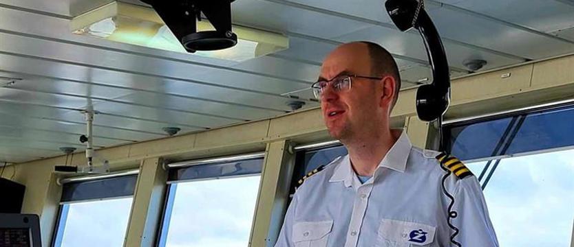 Kapitan, pilot i kierowca, czyli... zawodowiec ze świnoujskiego promu