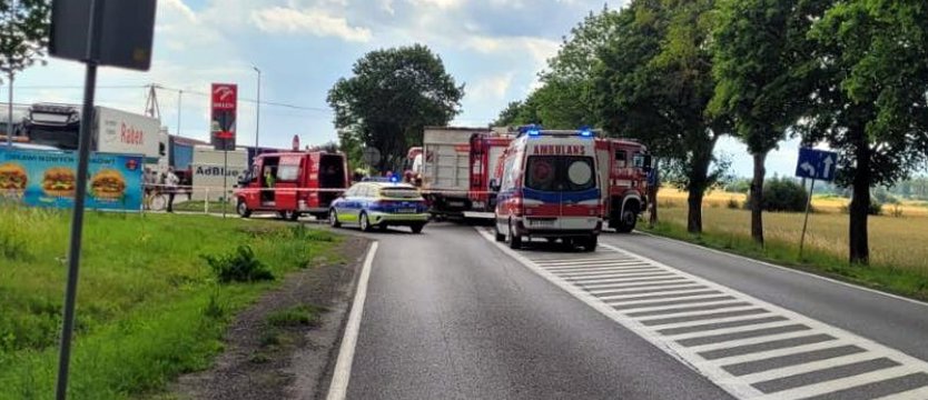 Wypadek w Chociwlu. Tir zderzył się z busem