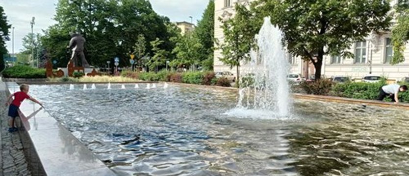 Aleja fontann znowu tryska