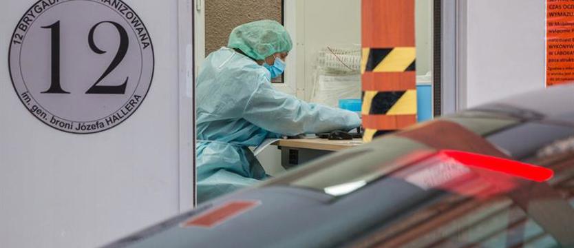 Żołnierze wspierają służbę zdrowia