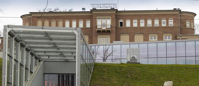 Teatr Polski – dawniej i dziś. Masoni, nazistki i aktorzy