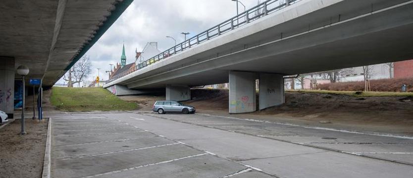 Czy parkingowiec jest potrzebny?