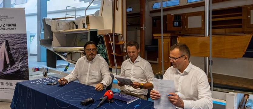 Jacht pod sufitem. Kolejna atrakcja w Morskim Centrum Nauki