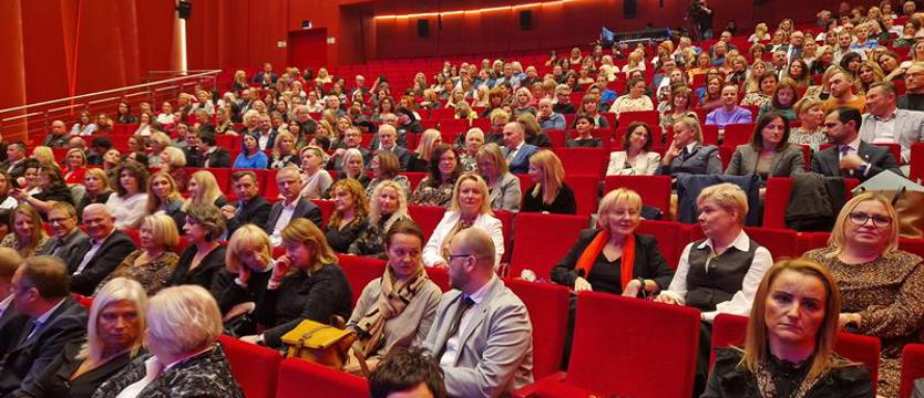 Świętowali Dzień Pracownika Socjalnego. Podziękowania dla "bohaterów codzienności"