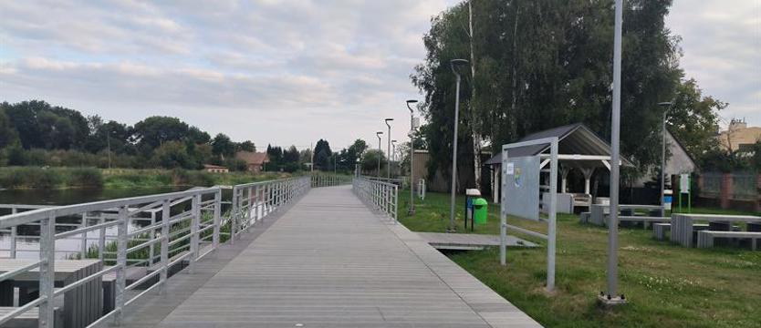 Niedzielna potańcówka nad Łarpią
