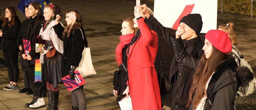 „Przyłębska, Kaczyński, Godek i Czarnek skazują nas na piekło”. Protest w Szczecinie rok po wyroku TK